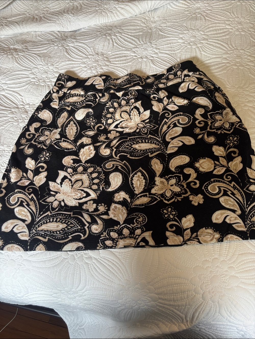 Belle by Kim Gravel Black Mini Skirt with Cream Paisley Floral Print